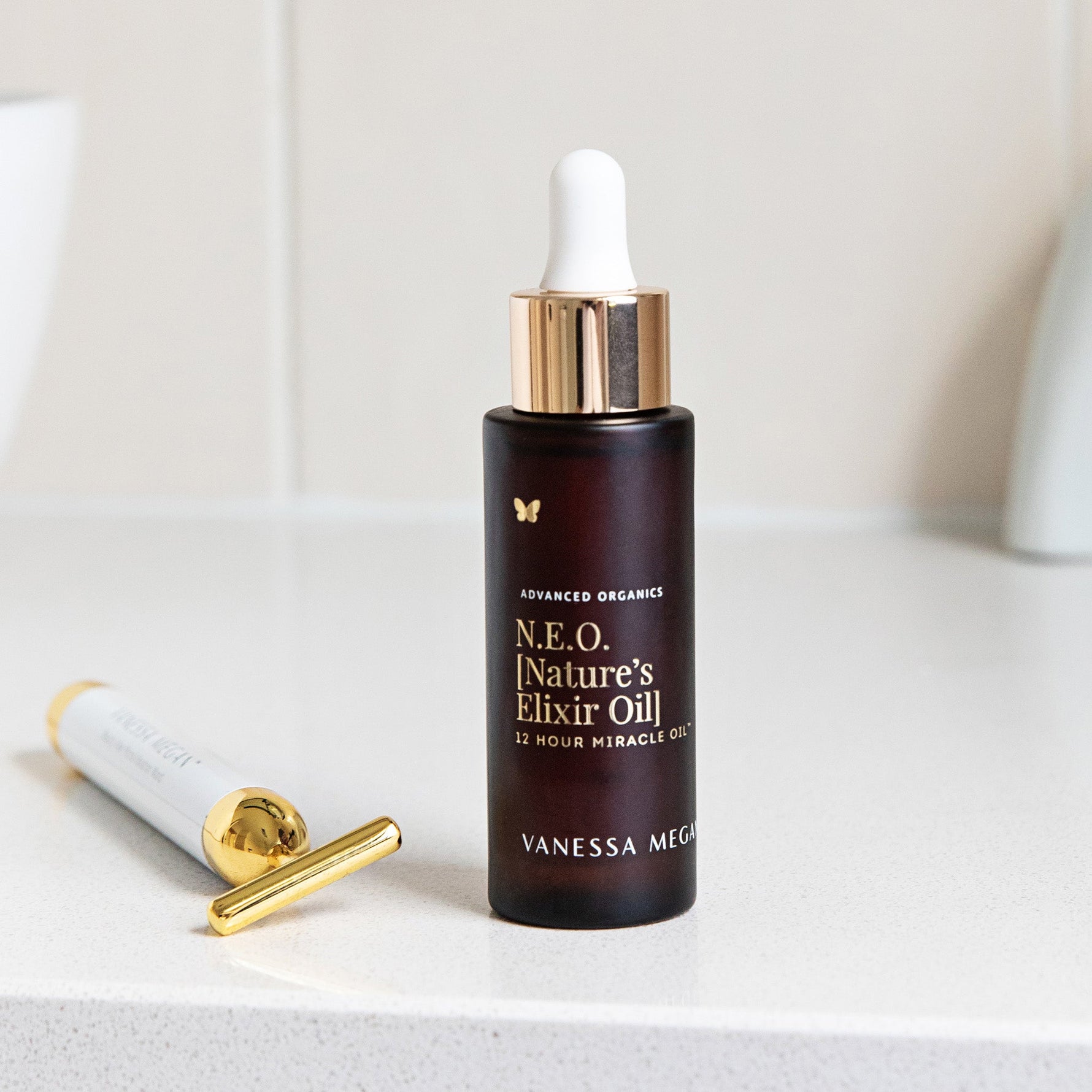 N.E.O. [Nature's Elixir Oil] | 12 Hour Miracle Oil | 30ml